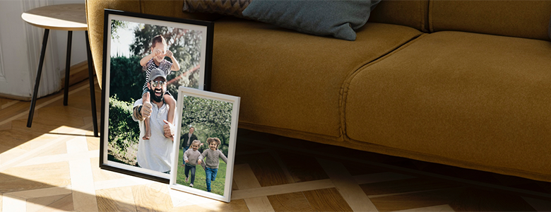 10 Expert Tips for Customizing Poster Prints with Personal Photos